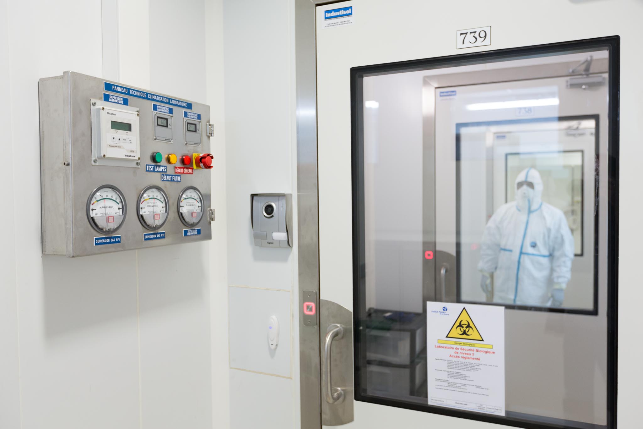 The newly-established Vectopole contains a biosafety level 3 laboratory, which provides a safe way of handling viruses that may cause severe illness or death. Image: Institut Pasteur de la Guyane