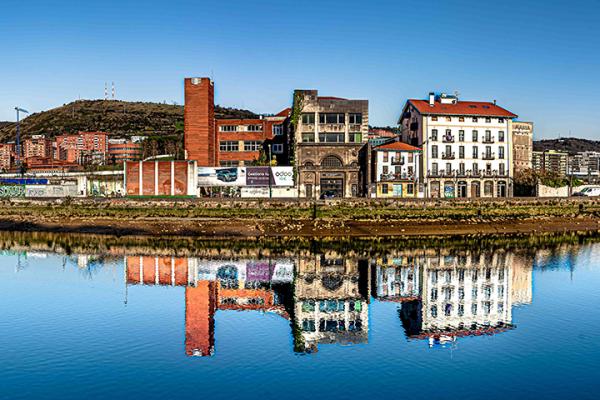 The Zorrotzaurre area in Bilbao, Spain is part of EU urban-regeneration initiatives. ©Patrick van Baarle