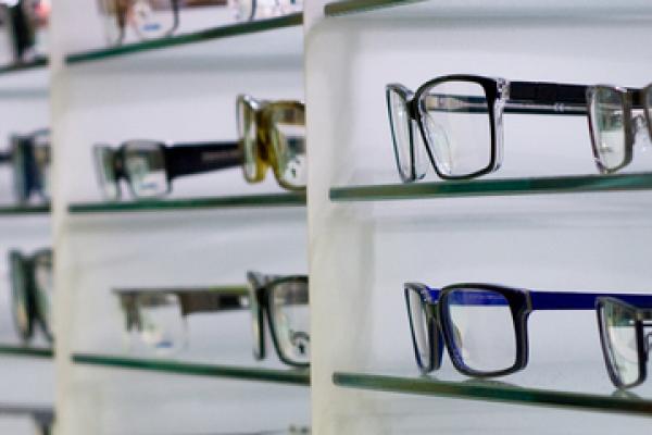 The Optician2020 project is working out how to print customised glasses on demand. © Shutterstock/Michaelpuche