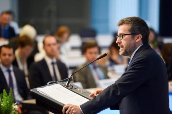 Carlos Moedas, European Commissioner for Science, Research and Innovation, said the public is no longer willing to accept scientific advice on trust in a time when contradictory information is available at the touch of a button. Image courtesy of the European Union/ Jennifer Jacquemart, 2016