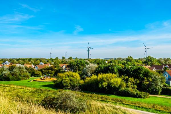 One answer to the global energy challenge is being devised at the local and regional level through clean-energy communities. © Harry Beugelink, Shutterstock