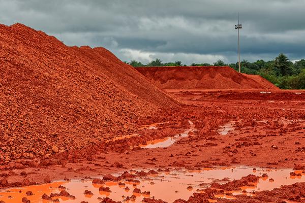 EU researchers are seeking industrial uses of red mud left over from aluminium production. © Igor Grochev, Shutterstock.com