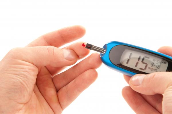 Type-1 diabetes sufferers monitor their blood glucose levels several times a day. © Shutterstock